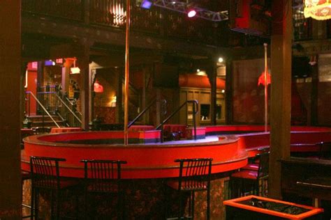 The Cadillac Lounge – Adult Entertainment At Its Best